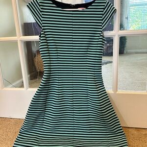 Lilly Pulitzer cap sleeve dress, sz small, navy blue & green